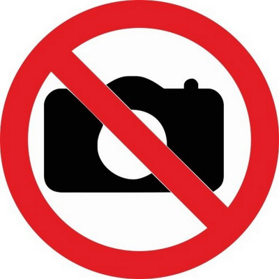 Знак самоклеющийся Фотографироваться запрещено d=150мм